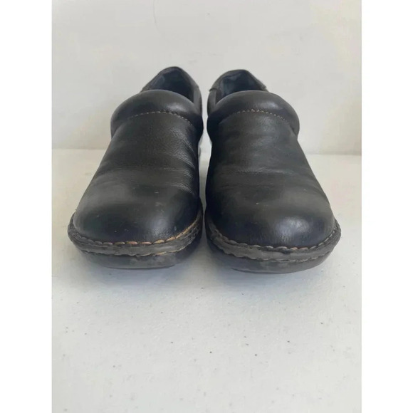Women's BOC Black Leather Clogs Size 7 GUC! - Picture 2 of 8